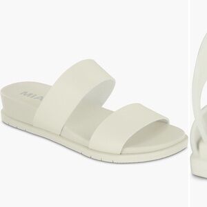 MIA Yelena Slide Sandal